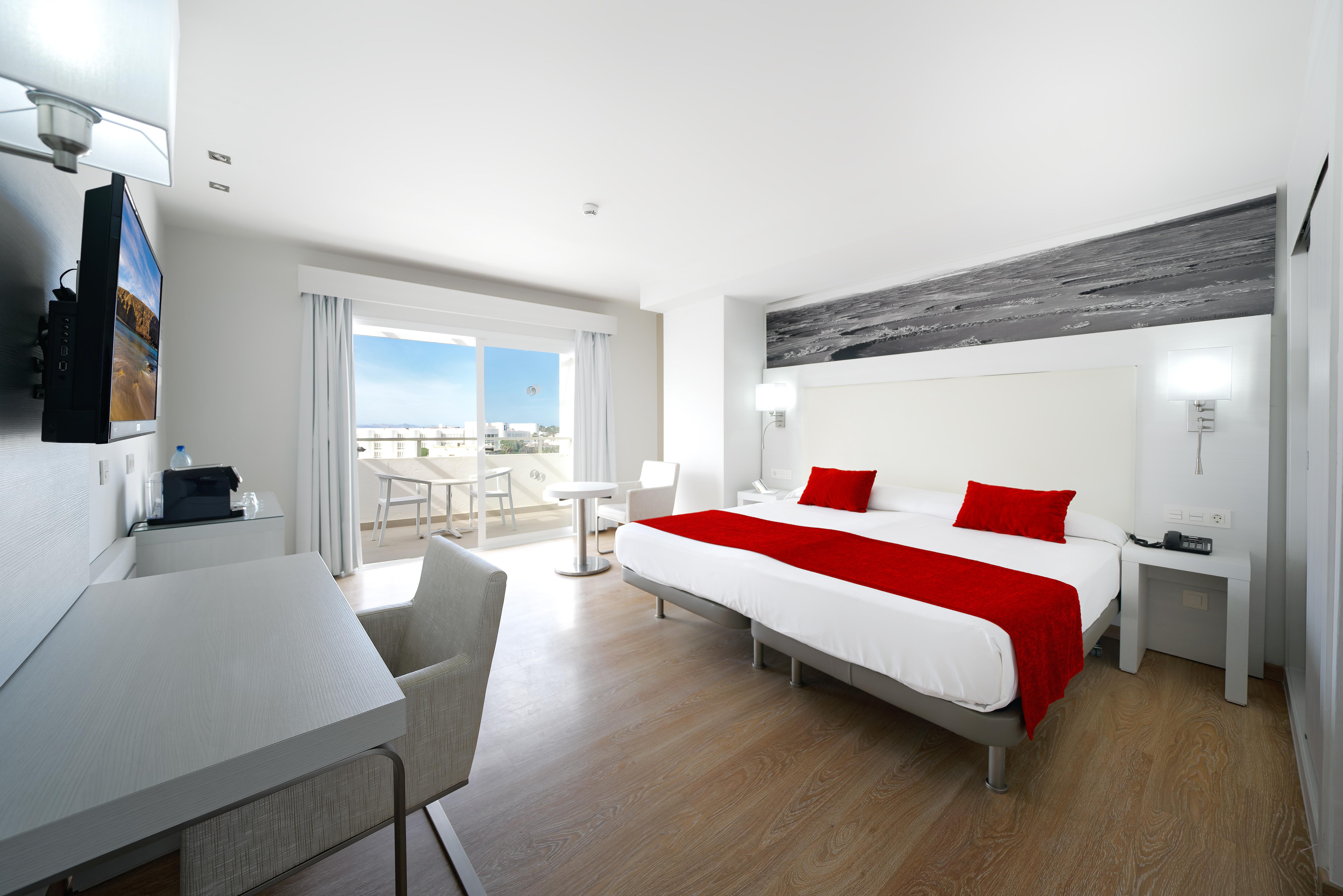 Aequora Lanzarote Suites Puerto del Carmen  Eksteriør billede