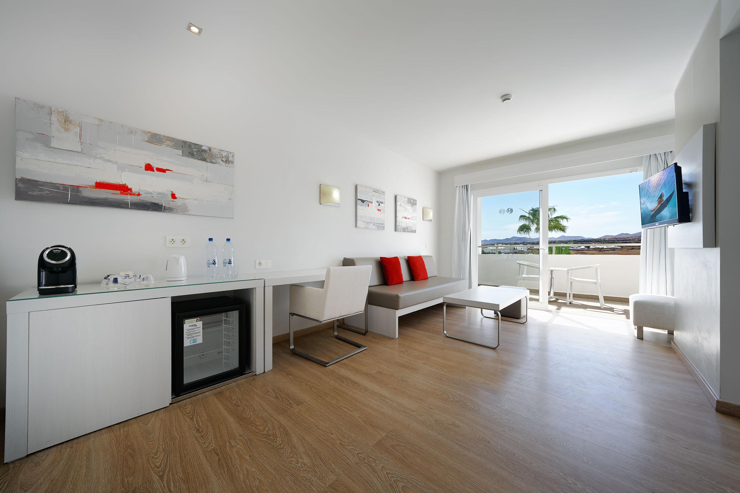 Aequora Lanzarote Suites Puerto del Carmen  Eksteriør billede